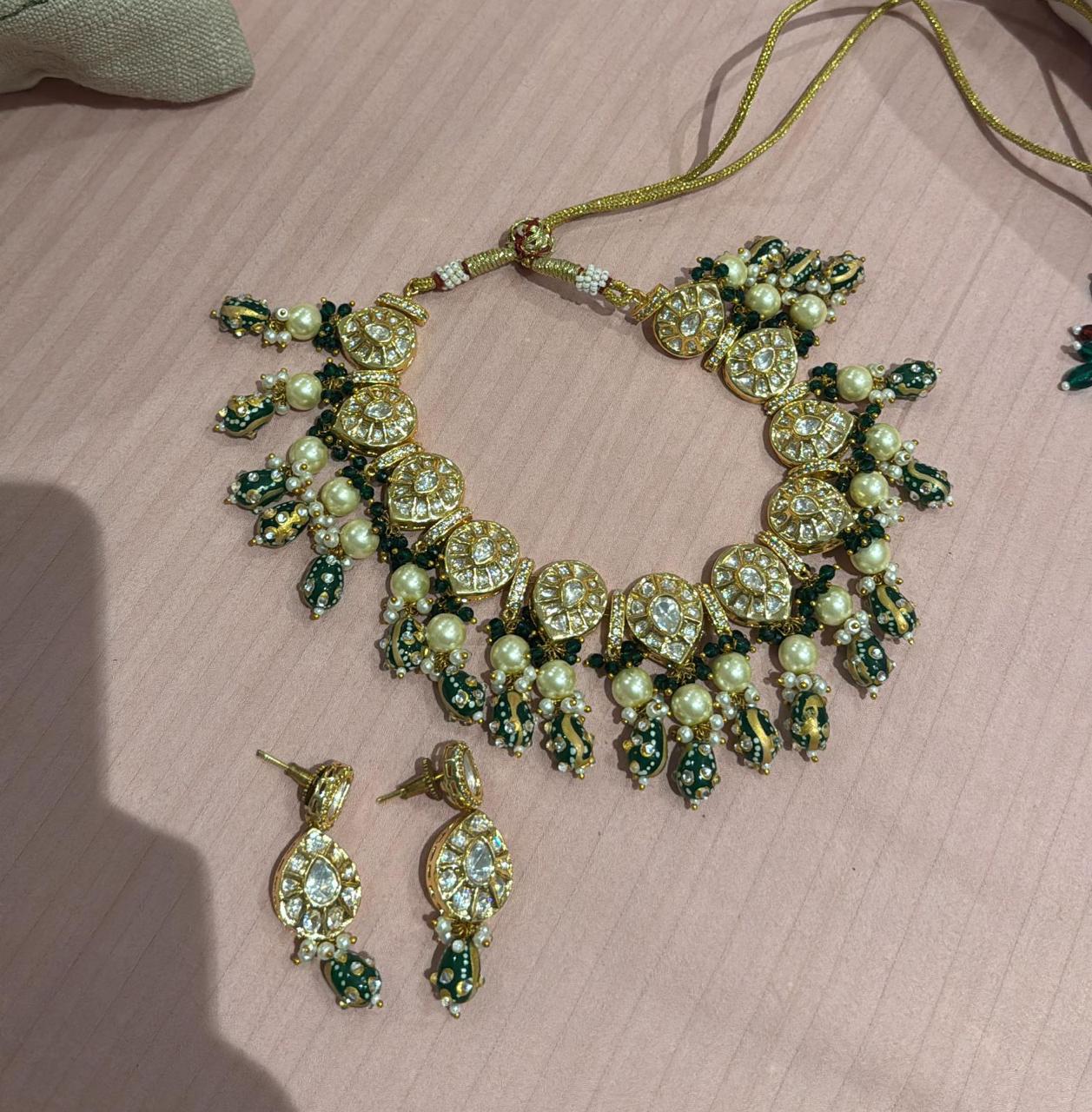 Kundan Set
